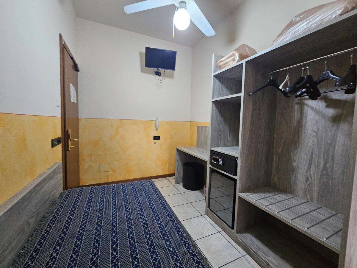 Hotel Euro Castegnato Luaran gambar