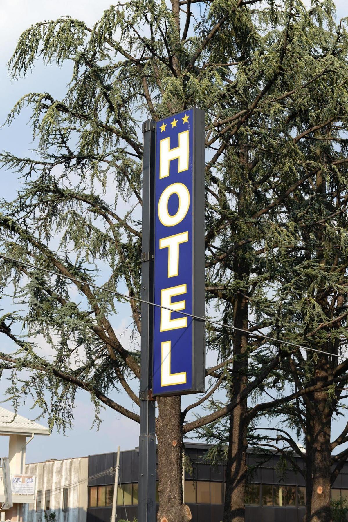 Hotel Euro Castegnato Luaran gambar
